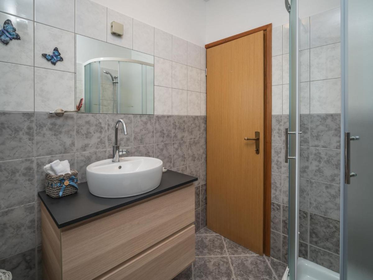 Apartment Fiore-1 By Interhome Gedići المظهر الخارجي الصورة